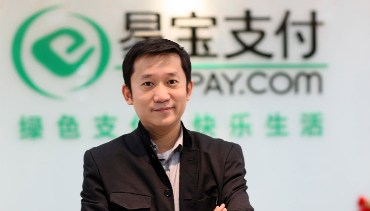 易宝支付官方客服电话是多少啊？