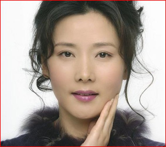 何赛飞个人资料简介及身高是多少？