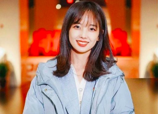 王冰冰的人物经历如何？