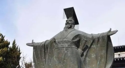 秦进穿越的小说是什么？