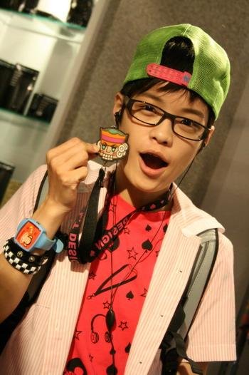 赖紫纶的自我介绍