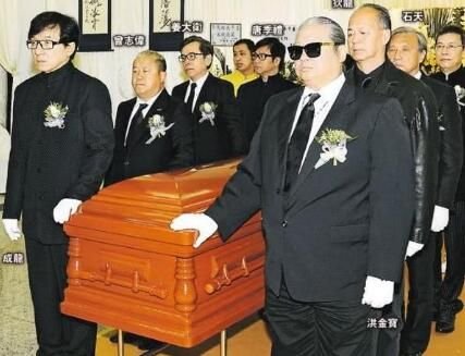 扶灵是什么意思 扶灵人一般是什么关系(亲密的人)