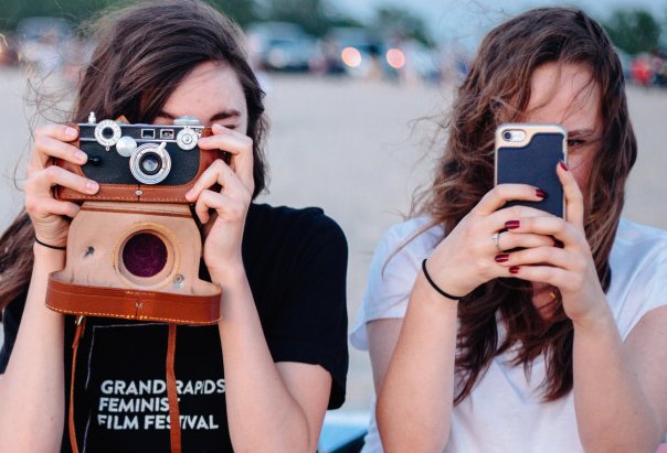 一生当中挚友难得，友情最美好有爱的样子是什么样的？