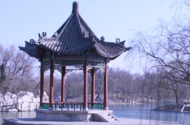 张生和崔莺莺第一次描写