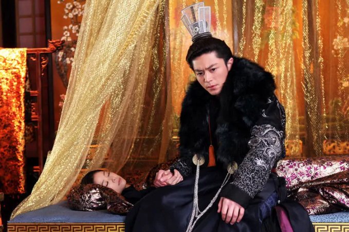 倾世皇妃的剧情简介