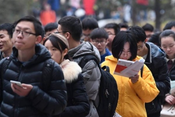 #三个退出考研的人讲述为何而退#