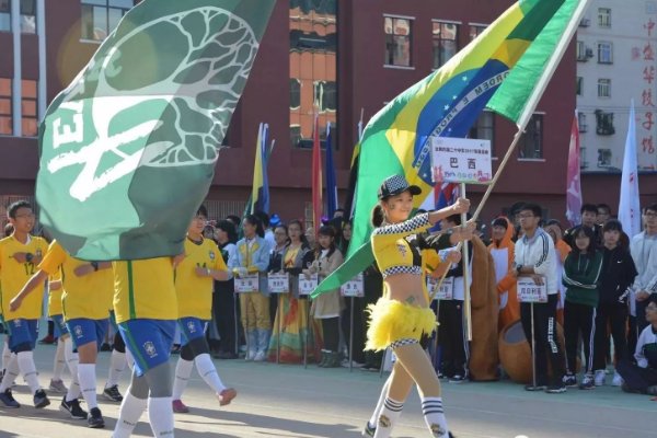 沈阳中考录取分数线是多少？