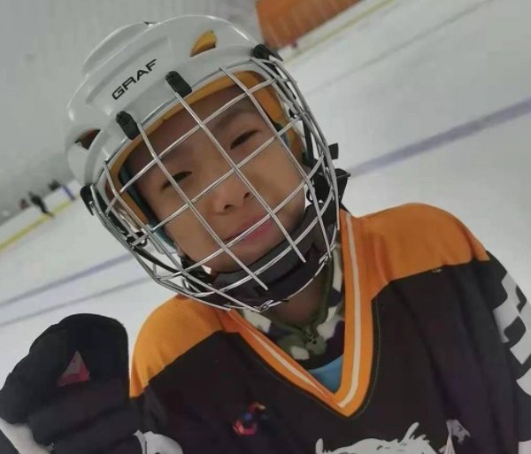 一次次的撞击一次次的什么?