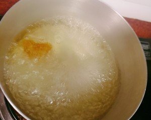 冰糖和雪梨能一起炖吗？