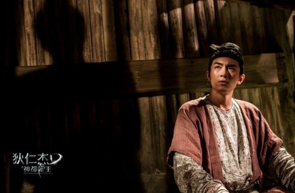 狄仁杰之通天帝国中梁家辉演的沙陀和狄仁杰之神都龙王中林更新演的沙陀忠是同一个人吗?