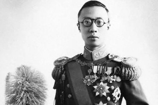 清朝12个皇帝顺序