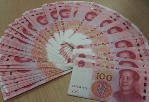 桂城男子清理车库意外翻出17万现金，这到底是谁藏的？