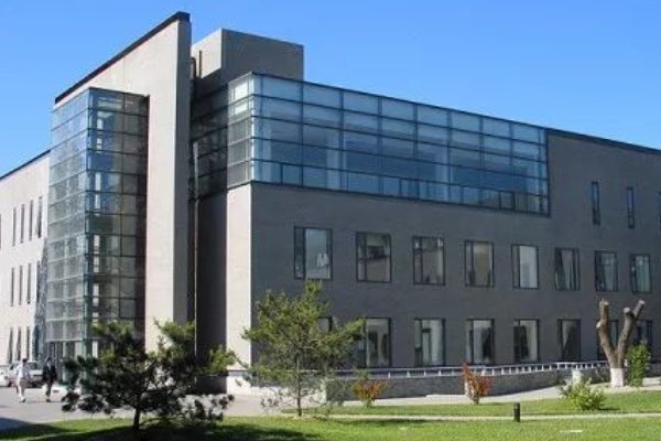 北大有国际关系学院吗