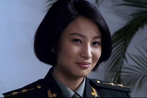 侯梦莎的老公是圈内人吗?