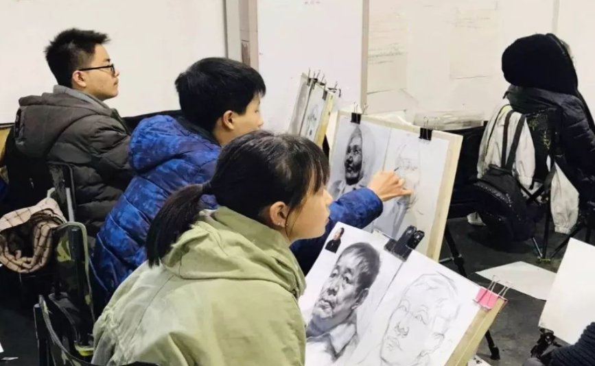 2023年河南高考美术生多少分能上一本？