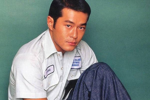 电影《追虎擒龙》定档，这部电影有哪些主演？
