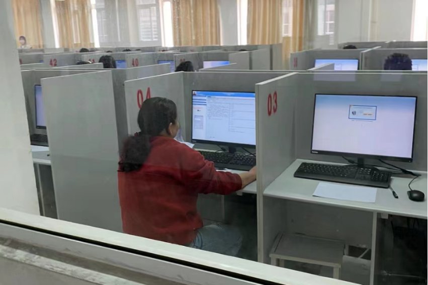 初级会计考试时间？