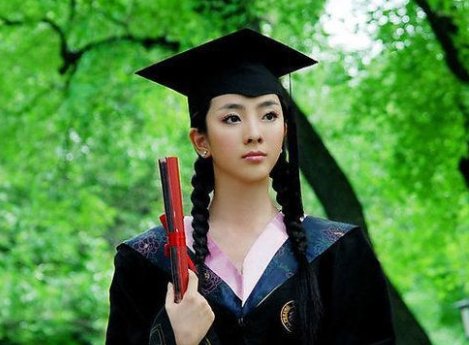 李思思的老公叫什么名字?