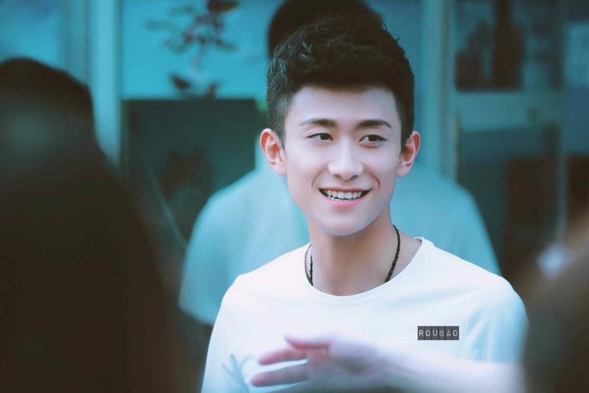 为什么痞帅痞帅的男生最受欢迎？