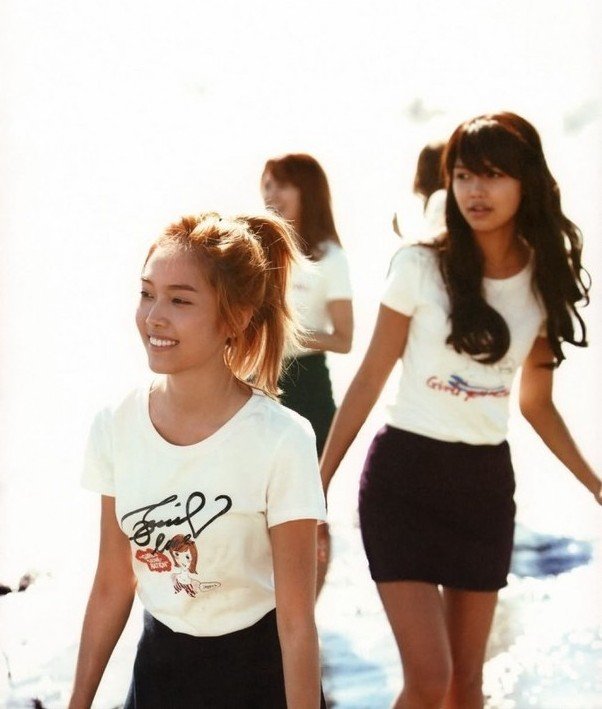 KNU23的日本少女组合KNU23基本介绍