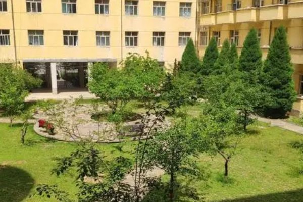 长治医学院2023年录取分数线多少分？