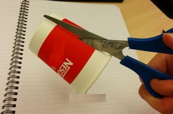 没有大头针用什么固定风车能传起来