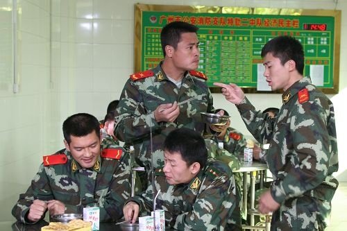 烈火男儿之荣誉的烈火系列