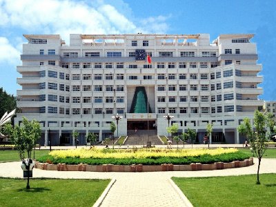 济南商学院是什么学校