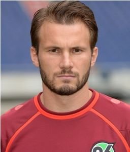 胡斯蒂的运动生涯