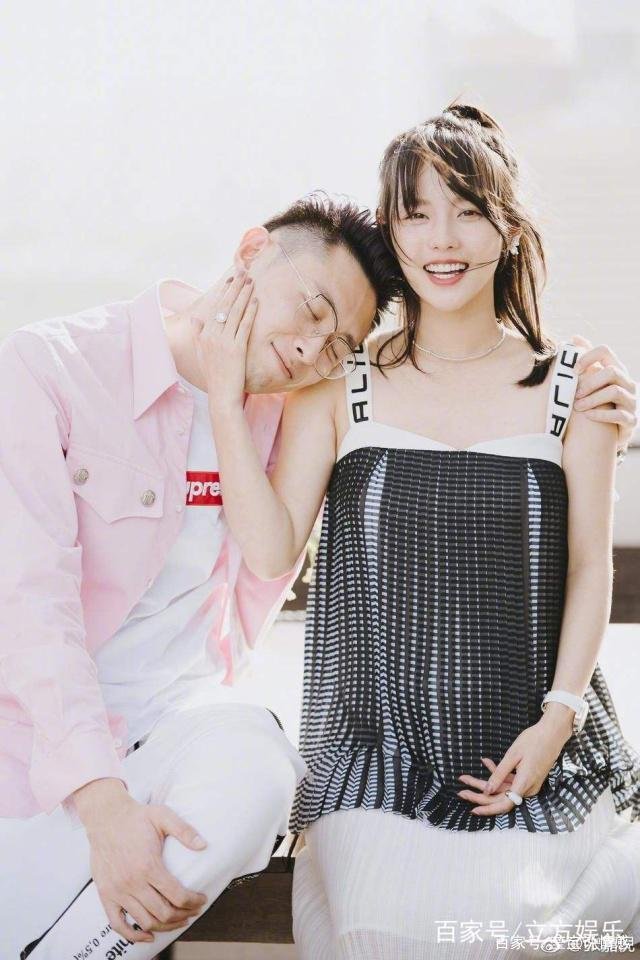 张嘉倪老公不输王思聪，嫁入豪门的她学会了最高级的炫耀！你怎么看？