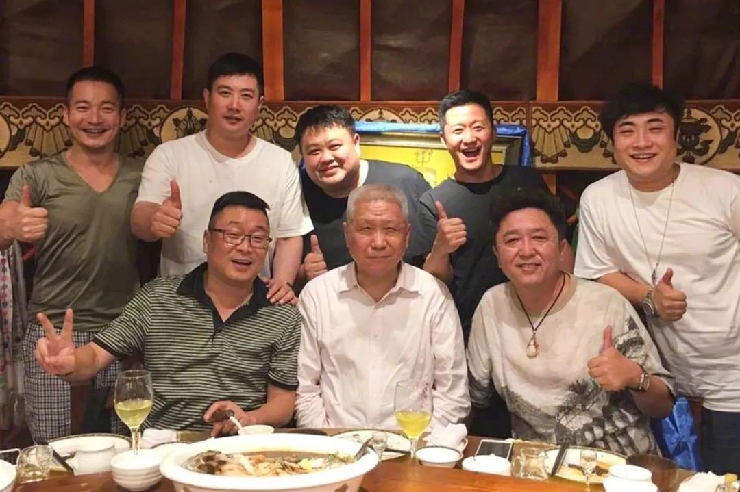 八辈子什么意思