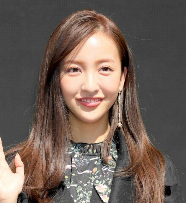 板野友美怀孕,从恋爱到结婚、怀孕,她用了多久的时间?