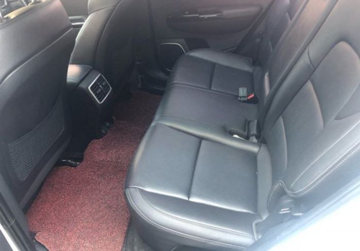 我的起亚KX5用车感受,加老司机测评,付改氙气灯