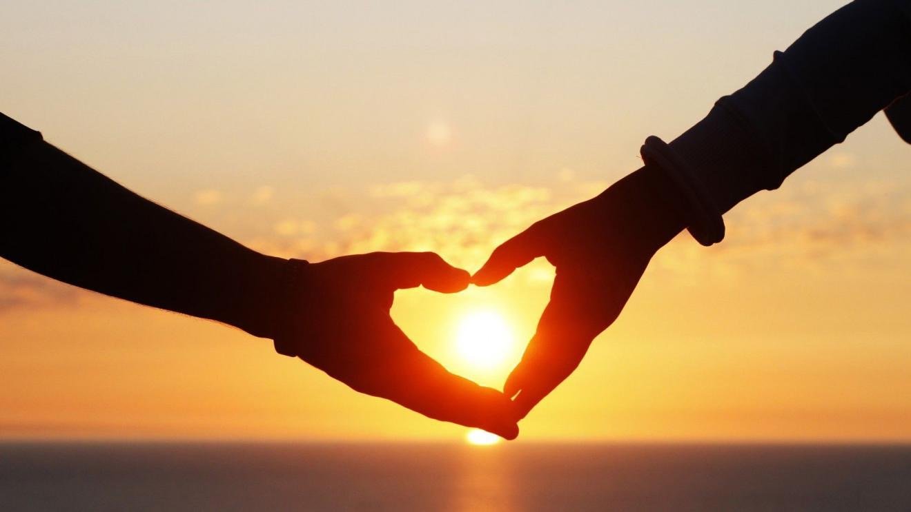 湖南一男子因亡妻一句话孤身做公益27年，这些年他都有过哪些善举？