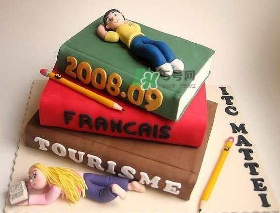 这个翻糖蛋糕怎么做？