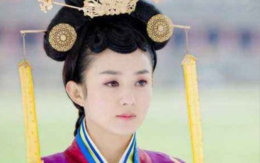 宫阙有韶华讲的什么