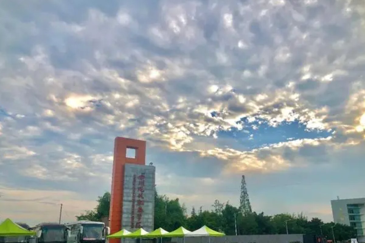 成都女职中在哪里？