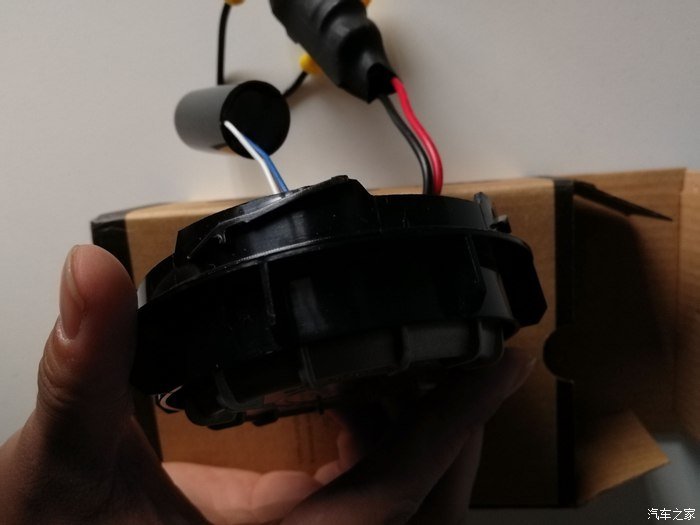 我的起亚KX5用车感受,加老司机测评,付改氙气灯