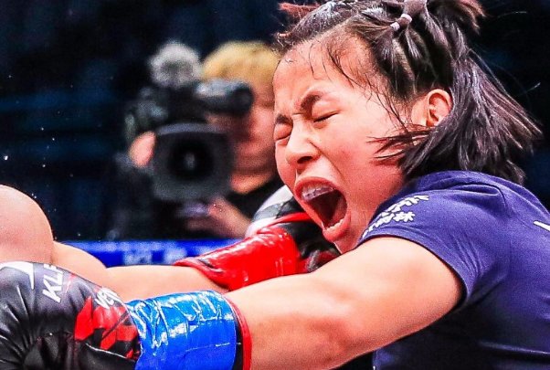 ufc的草量级是什么意思,张伟丽获得的冠军到底可否与刘翔媲美?