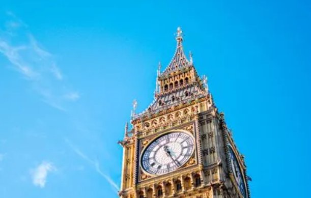 大笨钟是英国伦敦著名的建筑物,大笨钟名字的由来是什么？