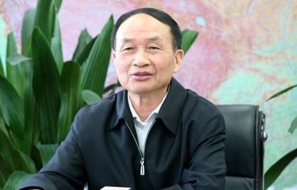 华士飞的工作经历