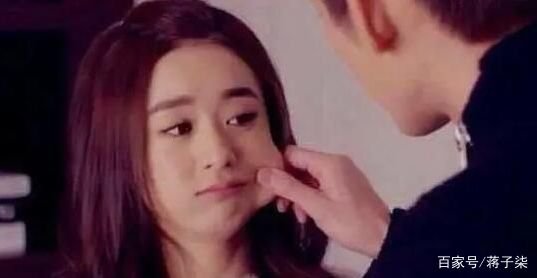 男生会随便捏异性的脸吗？