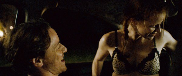 他和她的孤独情事的剧情简介