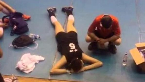 全运会上朱婷被累趴是怎么回事?