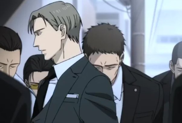 《纯白轮舞曲》是一款什么游戏？