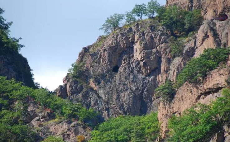 跌宕起伏怎么读什么意思