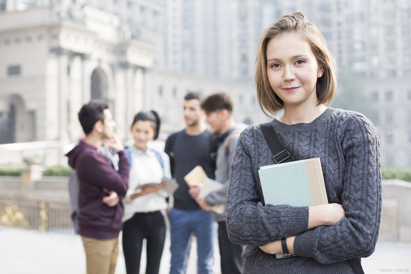 移民新西兰需要多少钱？其中的移民条件与移民步骤是什么样的？