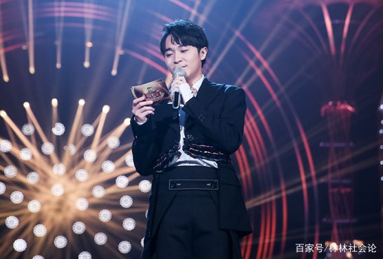 吴青峰著作权案二审胜诉后发文：15年换来一场虚幻，对此你怎么看？