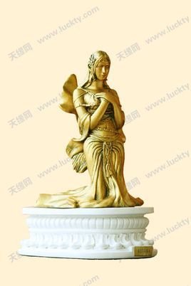 圣洁神艾斯特莱雅的艾斯特莱雅的故事