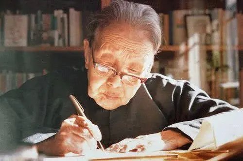 请问冰心10首很短的现代诗是哪些？